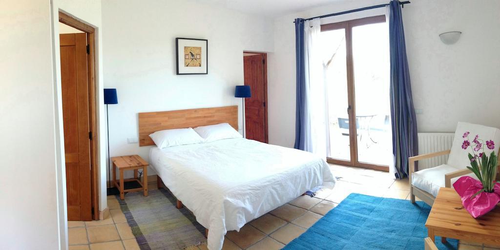 Alen D'Aragon Guest House Santa Eulalia de Gallego ห้อง รูปภาพ